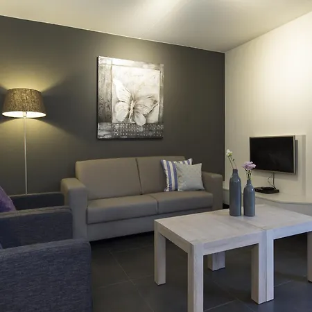 Luxurious With Microwave, Within Surroundings *